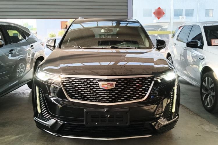 Cadillac xt6 2021 — фото 2