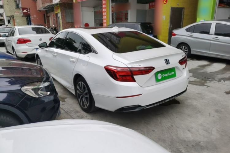 Honda Accord 2022 — 4