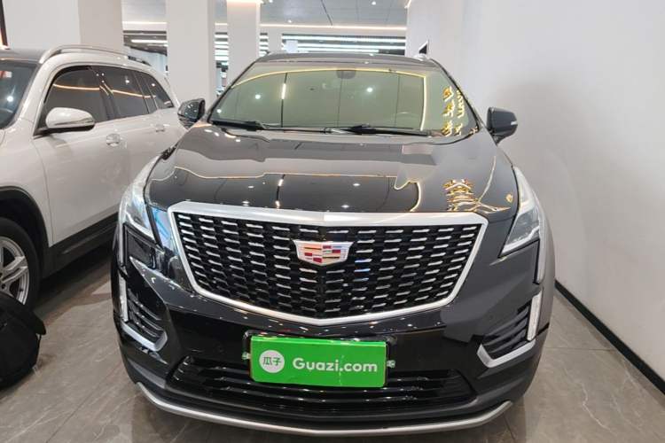 Cadillac xt5 2021 — фото 2