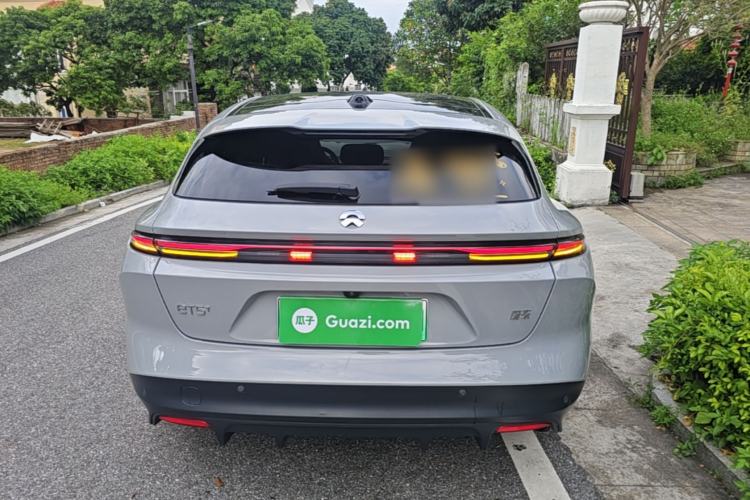 NIO ET5T 2024 — 5