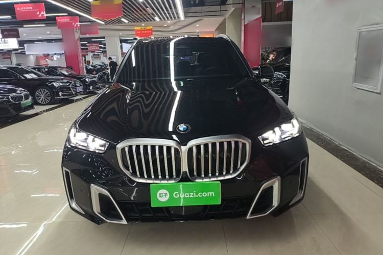 BMW X5 2023 — 2