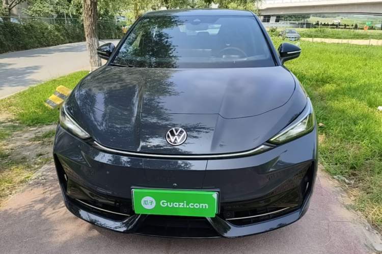Volkswagen ID.UNYX 2024 — 2