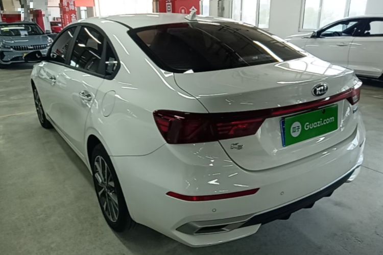 Kia K3 2021 — 4