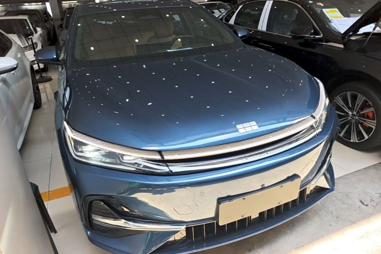 Geely Galaxy A7 2025 — 3
