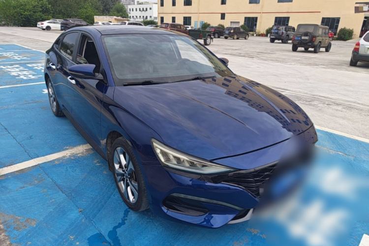 Hyundai Lafesta 2019 — 3