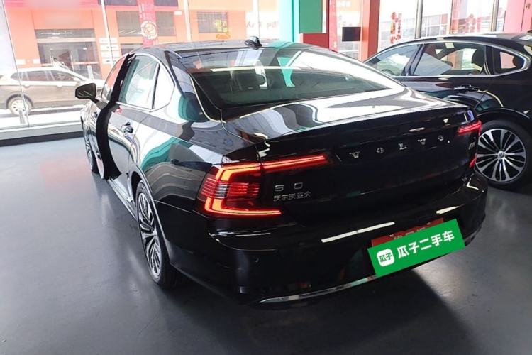 Volvo S90 2024 — 4