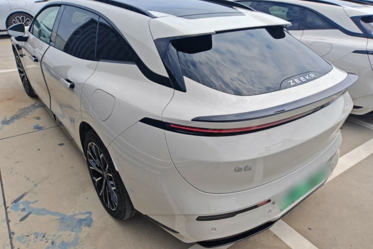 Zeekr 007GT 2025 — 4
