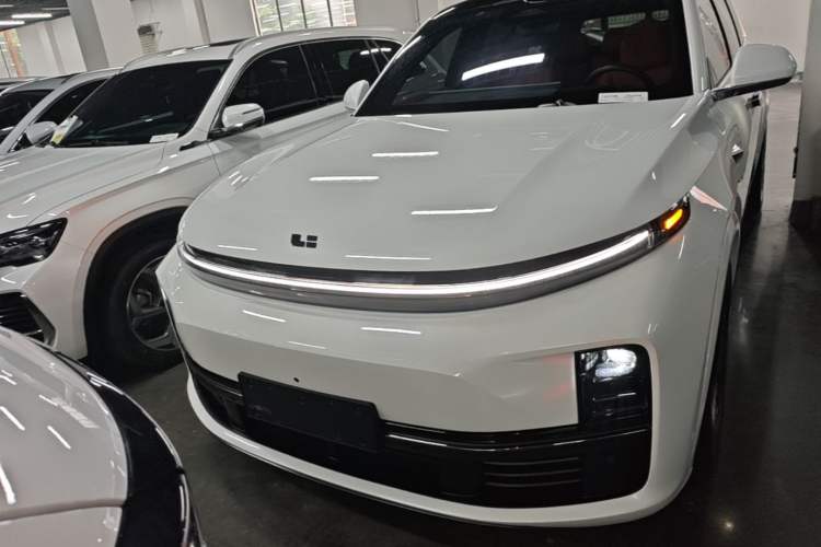 Li Auto L7 2024 — 2
