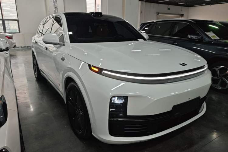 Li Auto L7 2024 — 3