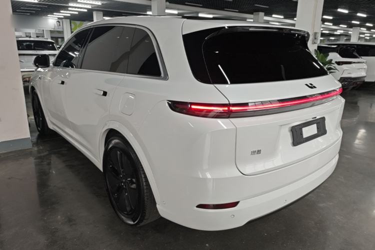 Li Auto L7 2024 — 4
