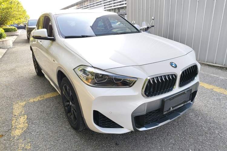 BMW X2 2021 — фото 3