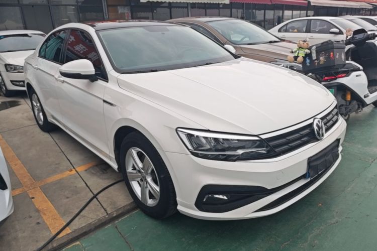 Volkswagen Lamando 2021 — 3