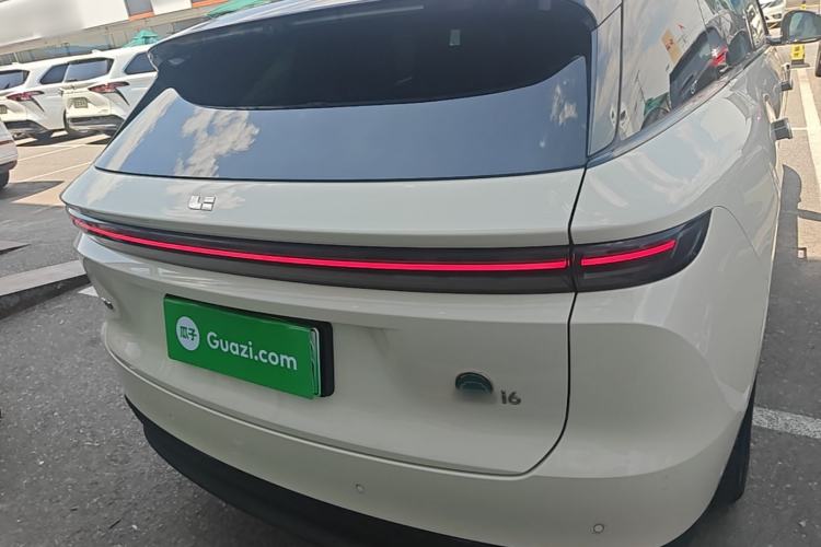 Li Auto i6 2025 — 5