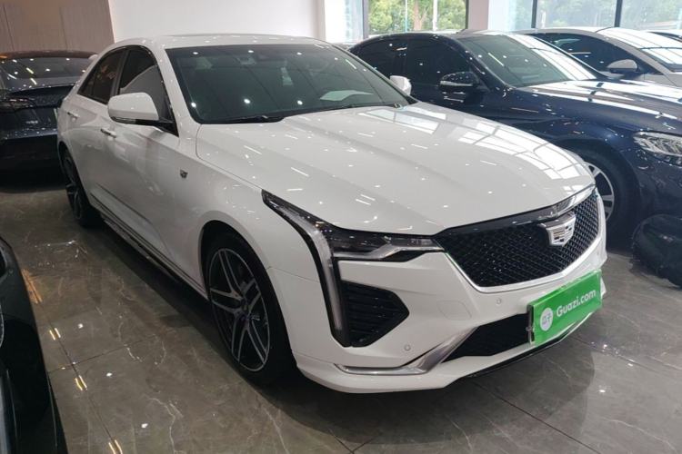 Cadillac CT4 2021 — 3