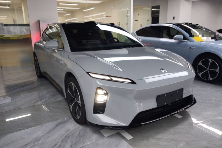 NIO ET5 2025 — 3