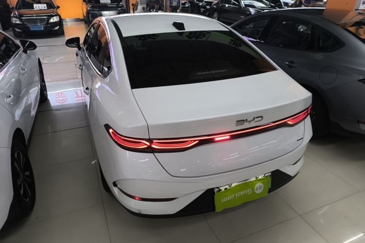 BYD Qin PLUS 2025 — фото 4