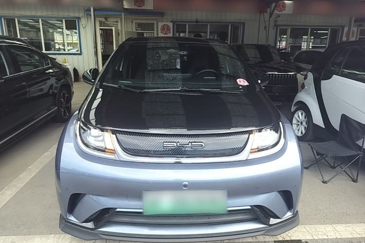 BYD Dolphin 2023 — 2