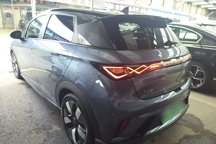 BYD Dolphin 2023 — 4