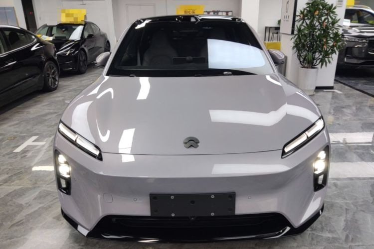 NIO ET5 2025 — 2