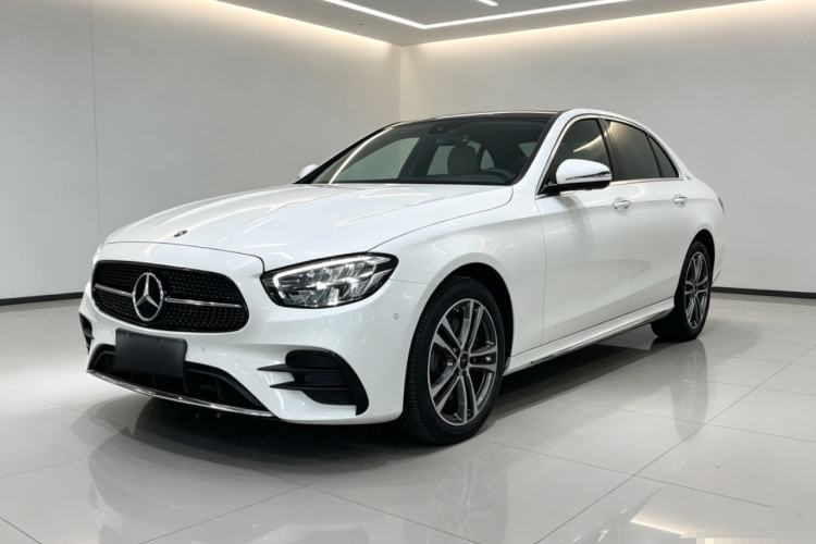 Mercedes-Benz E 260 L 2023 — фото 1