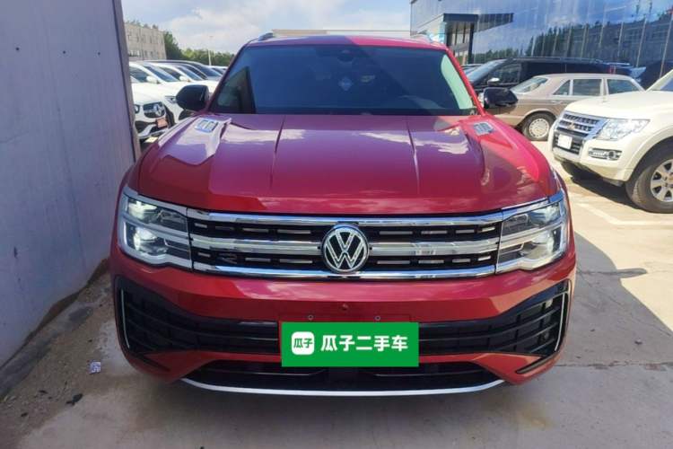 Volkswagen teramont x 2022 — фото 2