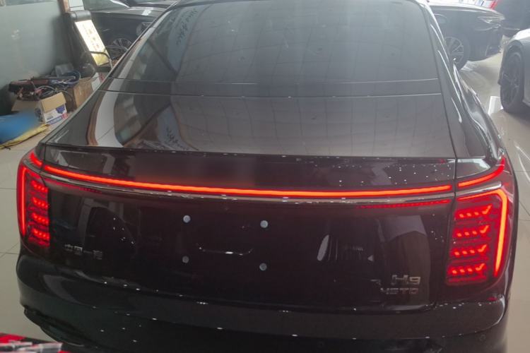 Hongqi H9 2024 — 5
