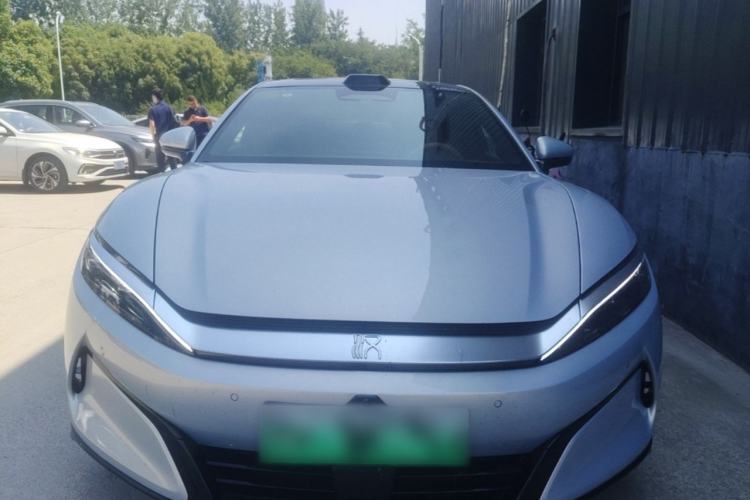 BYD Han L 2025 — 2