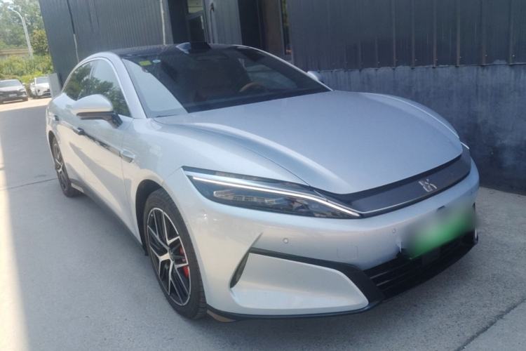 BYD Han L 2025 — 3