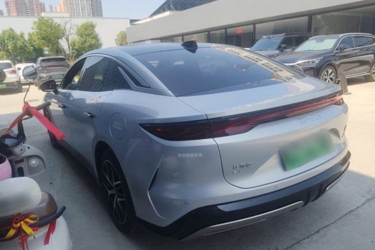 BYD Han L 2025 — 4