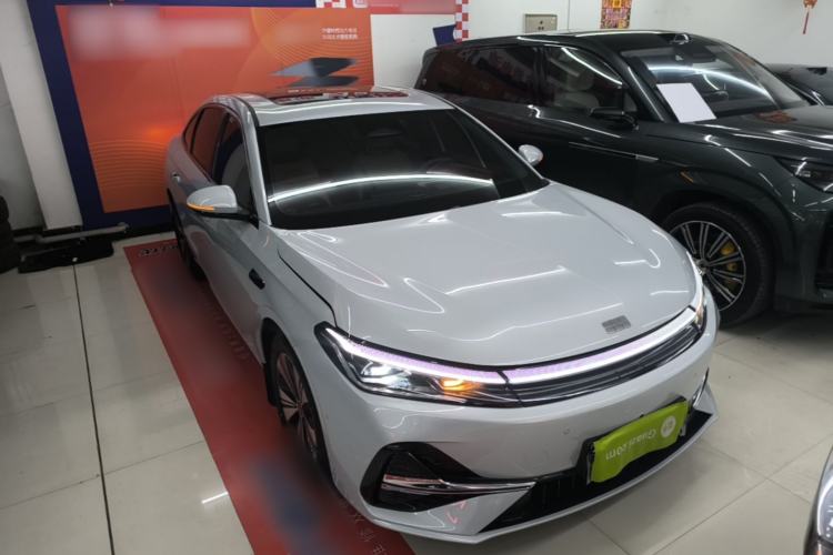 Geely Galaxy A7 2025 — 3
