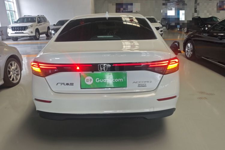 Honda Accord 2023 — 5
