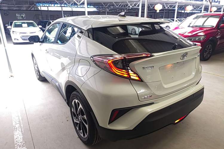 Toyota IZOA 2020 — 4