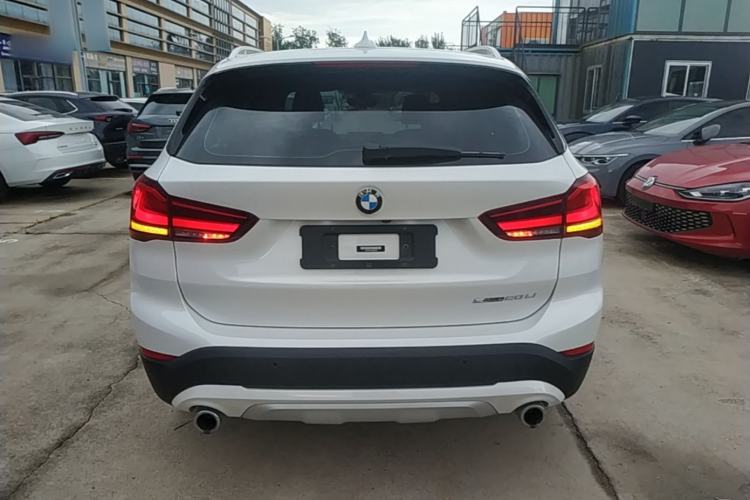 BMW X1 2022 — фото 5