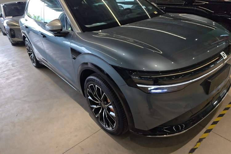 Zeekr 7X 2025 — 3