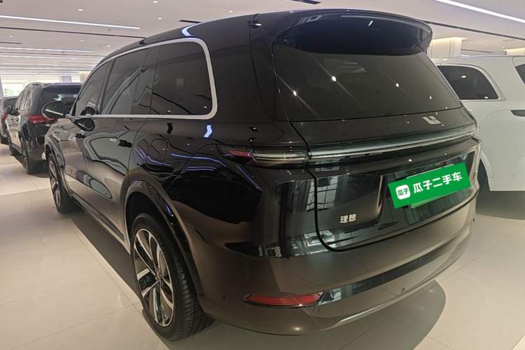 Li Auto L9 2022 — 4