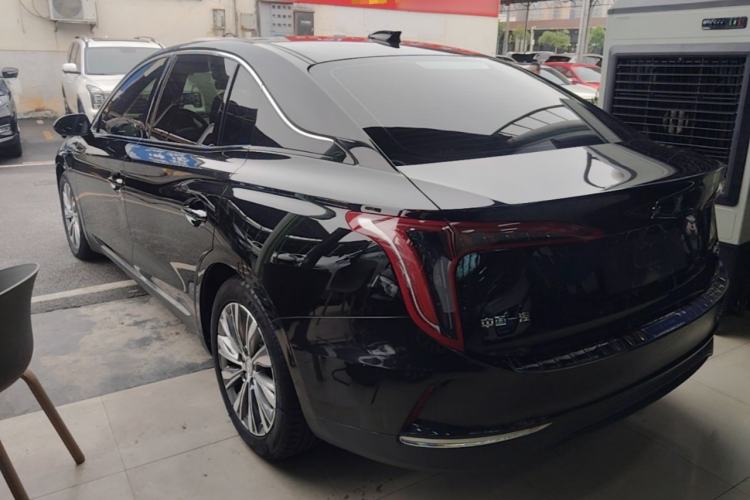 Hongqi E-QM5 2023 — фото 4