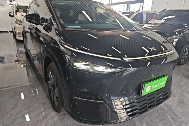 XPeng X9 2024 — 3