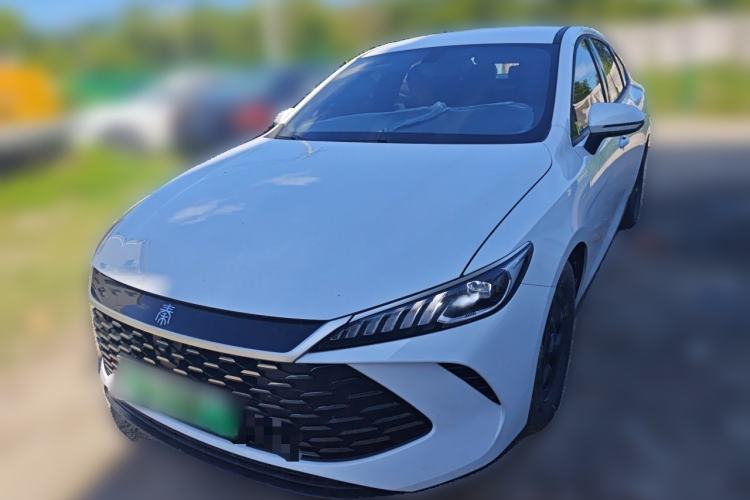 BYD Qin PLUS 2025 — фото 1