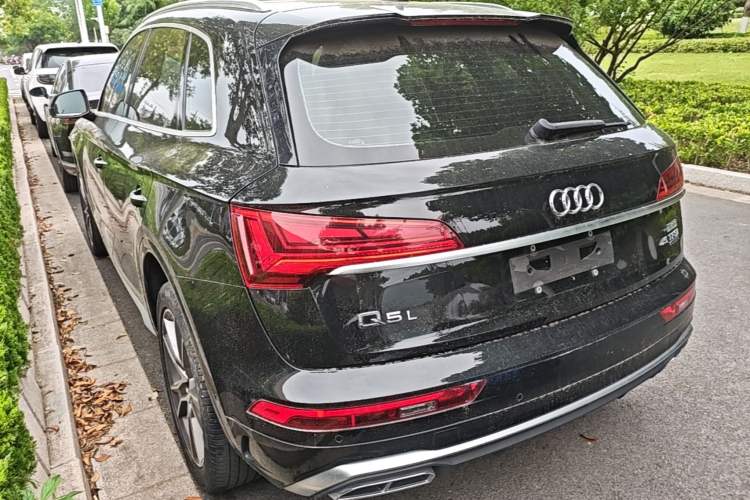 Audi Q5L 2022 — 4