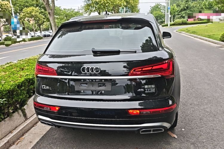 Audi Q5L 2022 — 5