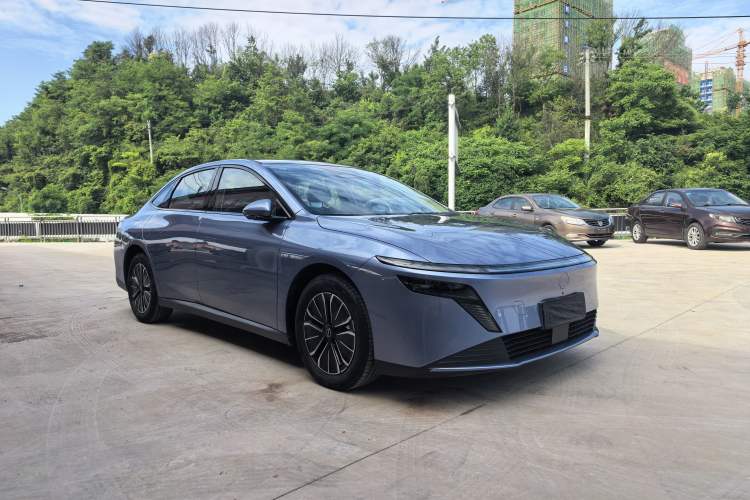 Nissan N6 2026 — 3