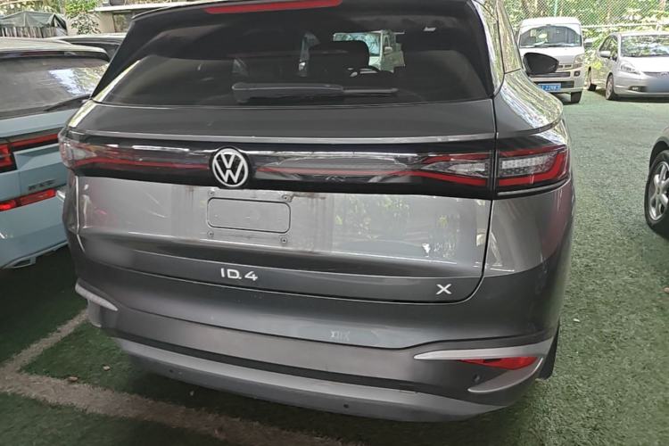 Volkswagen ID.4 X 2021 — 5