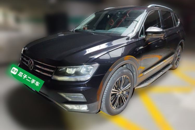 Volkswagen Tiguan L 2021 — фото 1