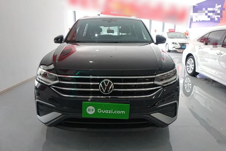 Volkswagen Tiguan 2023 — фото 2