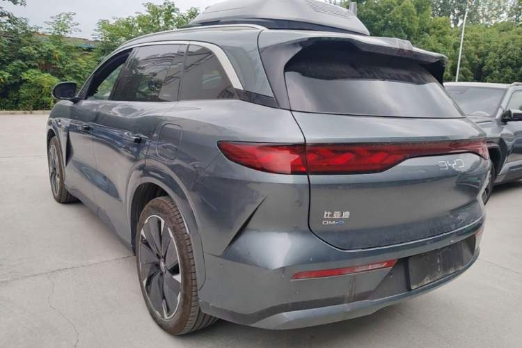 BYD Tang L 2025 — 4