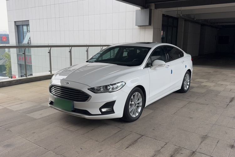 Ford Mondeo 2020 — фото 1