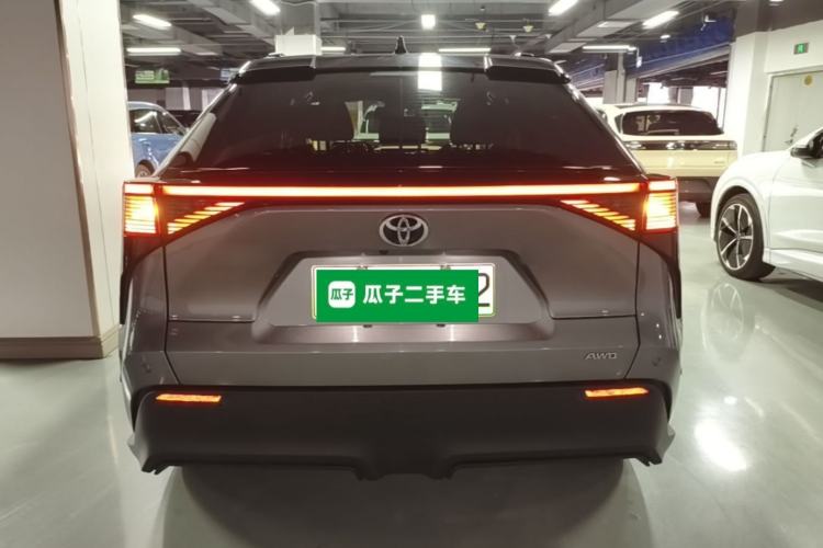 Toyota bZ4X 2022 — 5