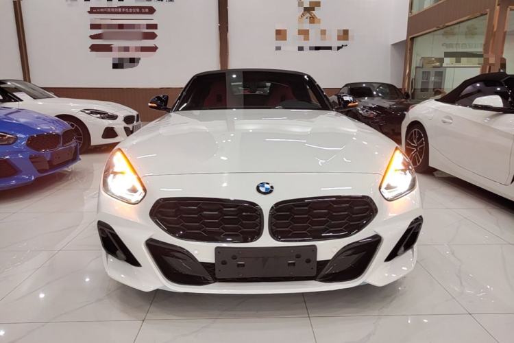 BMW Z4 2023 — 2