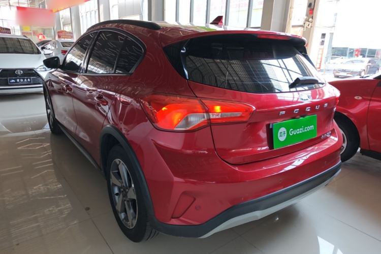 Ford Focus Active 2020 — 4