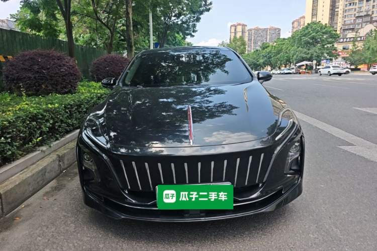 Hongqi E-QM5 2023 — фото 2